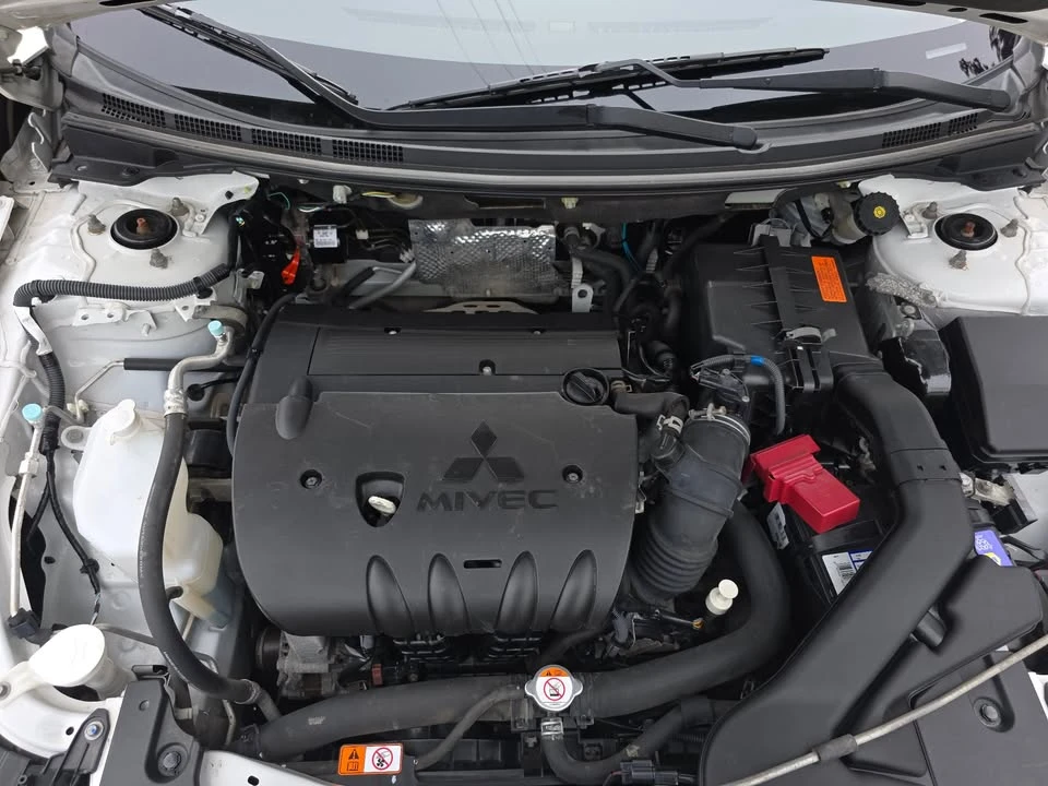 2016 Mitsubishi Lancer 10th Gen - Image 16 of 20