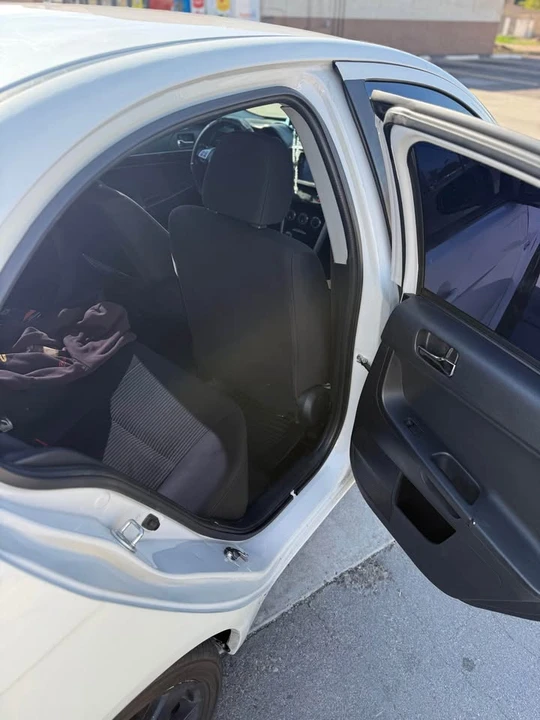 2016 Mitsubishi Lancer 10th Gen - Image 2 of 5