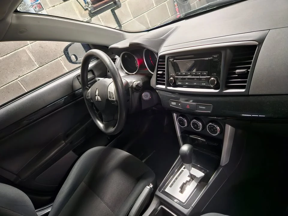 2016 Mitsubishi Lancer 10th Gen - Image 6 of 8