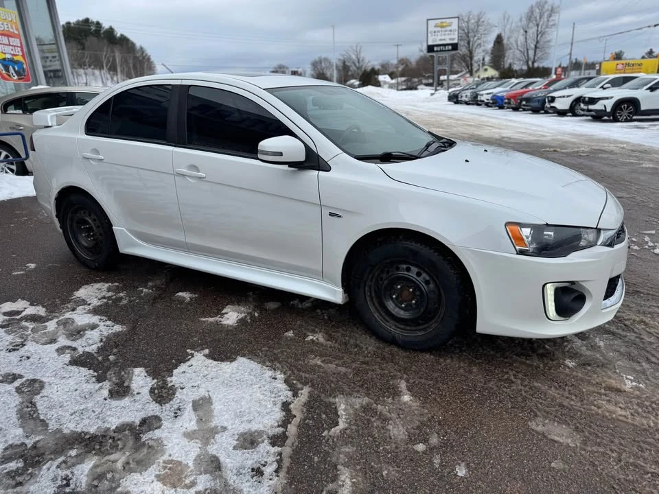 2016 Mitsubishi Lancer 10th Gen - Image 6 of 17