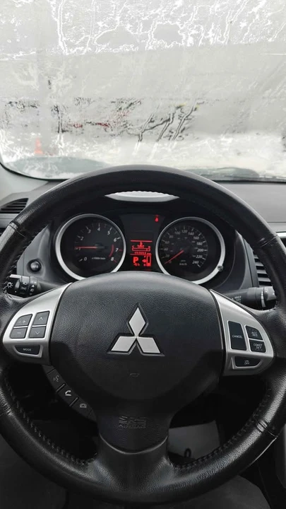 2016 Mitsubishi Lancer 10th Gen - Image 10 of 16
