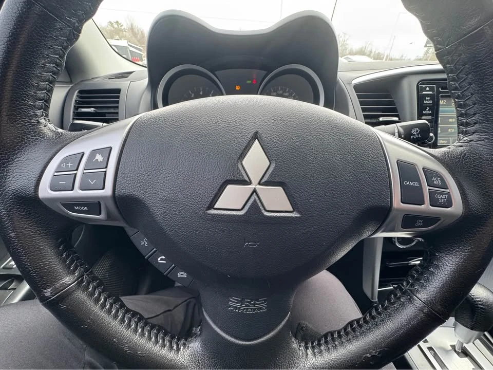 2016 Mitsubishi Lancer 10th Gen - Image 15 of 17