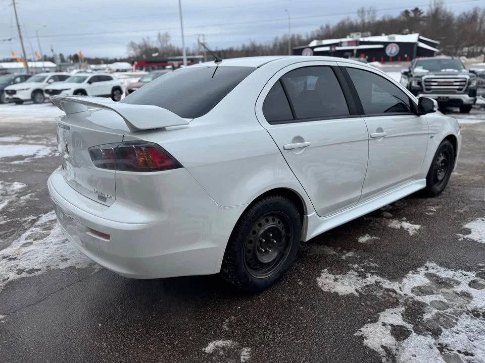 2016 Mitsubishi Lancer 10th Gen - Image 5 of 17