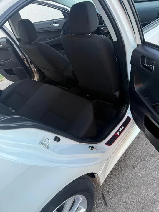 2016 Mitsubishi Lancer 10th Gen - Image 12 of 19