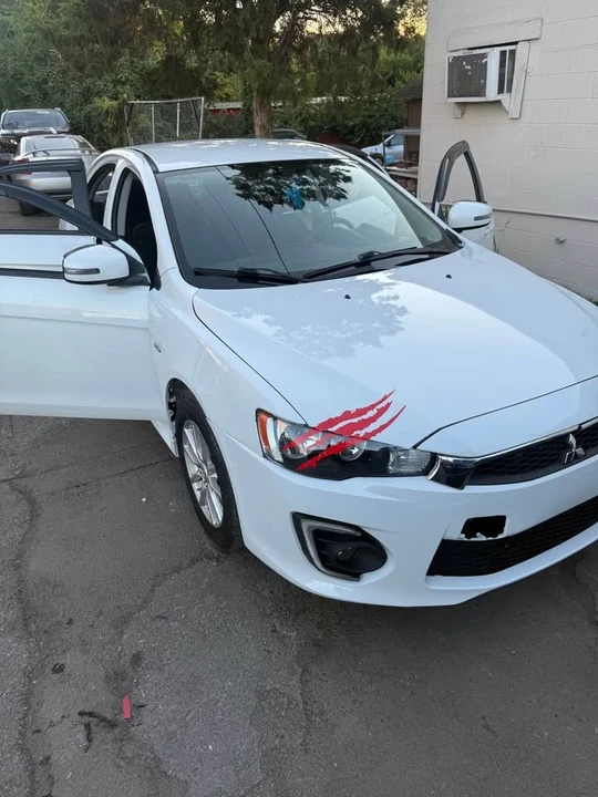 2016 Mitsubishi Lancer 10th Gen - Image 4 of 19