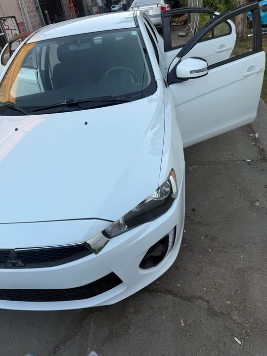 2016 Mitsubishi Lancer 10th Gen - Image 5 of 19