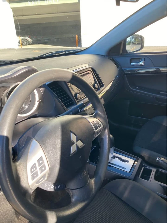 2016 Mitsubishi Lancer 10th Gen - Image 12 of 19