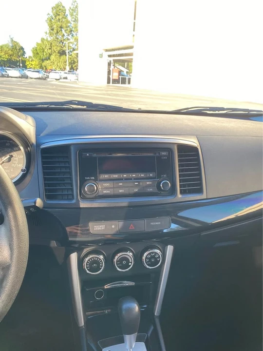 2016 Mitsubishi Lancer 10th Gen - Image 17 of 19