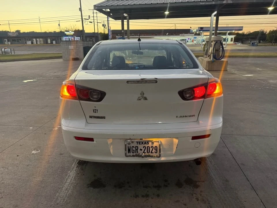 2016 Mitsubishi Lancer 10th Gen - Image 8 of 18