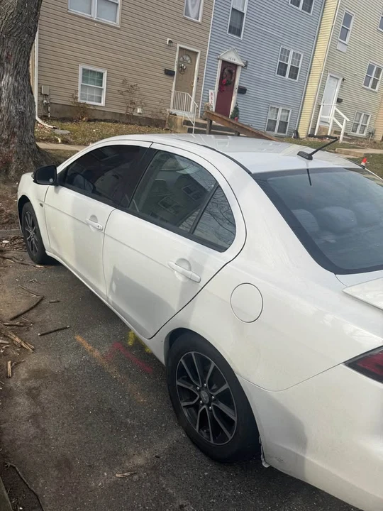 2016 Mitsubishi Lancer 10th Gen - Image 2 of 3