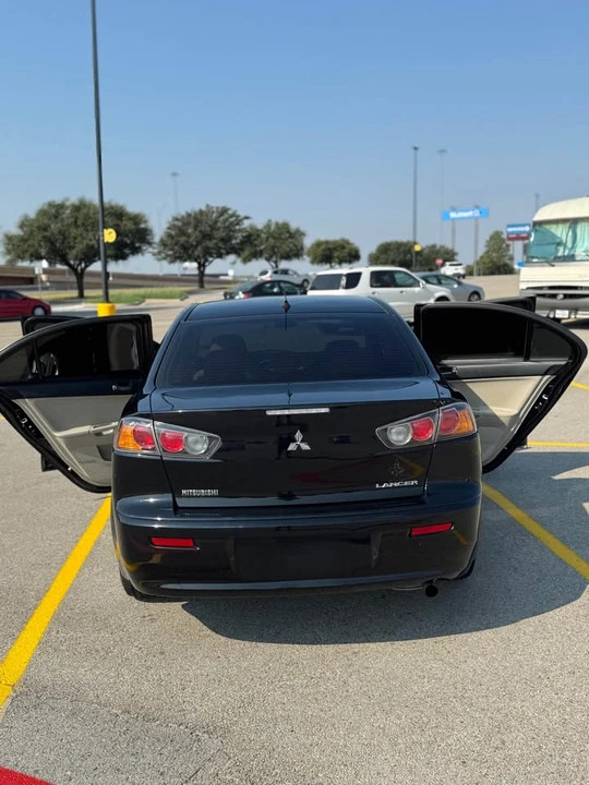 2016 Mitsubishi Lancer 10th Gen - Image 2 of 4