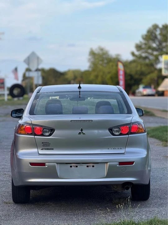 2016 Mitsubishi Lancer 9th Gen - Image 3 of 13