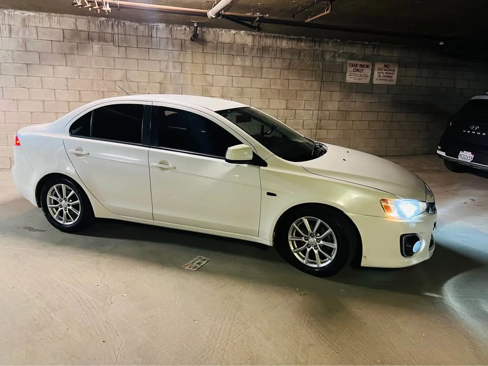 2016 Mitsubishi Lancer 10th Gen - Image 4 of 12