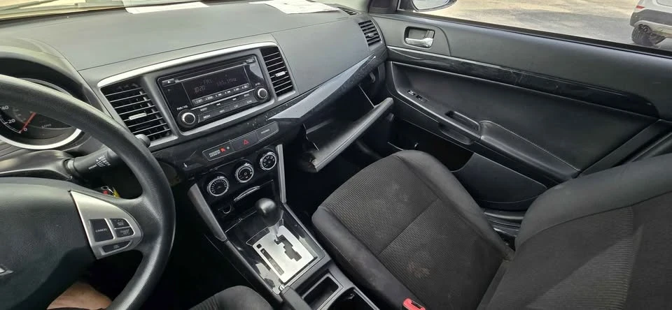 2016 Mitsubishi Lancer 10th Gen - Image 16 of 18