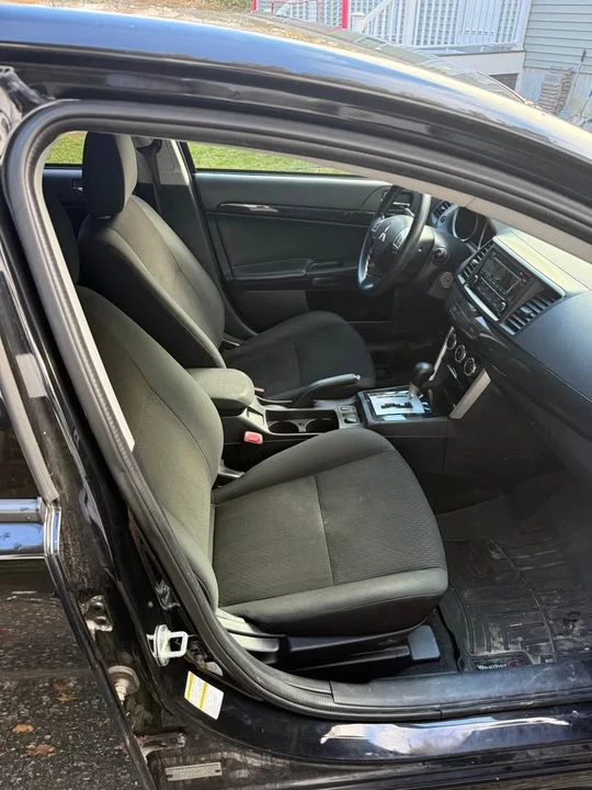 2016 Mitsubishi Lancer 10th Gen - Image 5 of 16