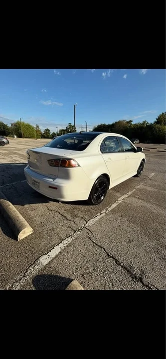 2016 Mitsubishi Lancer 10th Gen - Image 4 of 18