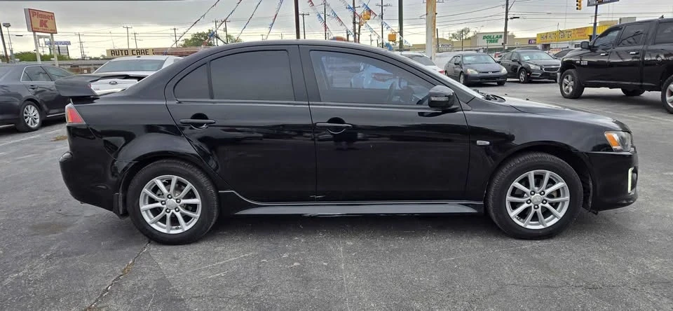 2016 Mitsubishi Lancer 10th Gen - Image 4 of 18