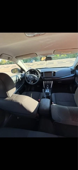 2016 Mitsubishi Lancer 10th Gen - Image 7 of 18
