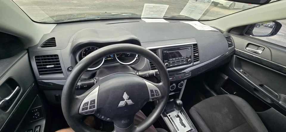 2016 Mitsubishi Lancer 10th Gen - Image 15 of 18
