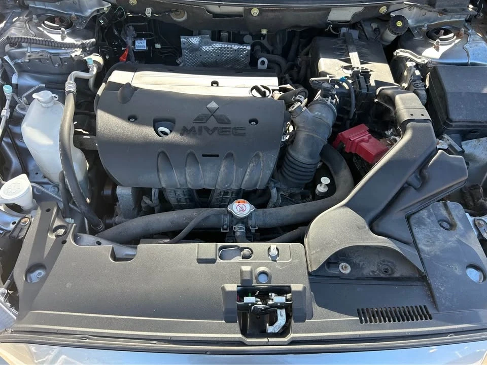 2016 Mitsubishi Lancer 10th Gen - Image 14 of 15