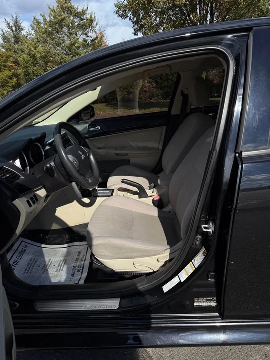 2016 Mitsubishi Lancer 10th Gen - Image 10 of 19