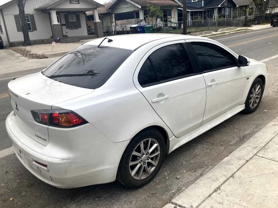 2016 Mitsubishi Lancer 10th Gen - Image 4 of 6