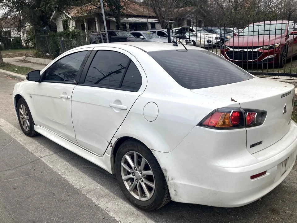 2016 Mitsubishi Lancer 10th Gen - Image 3 of 6