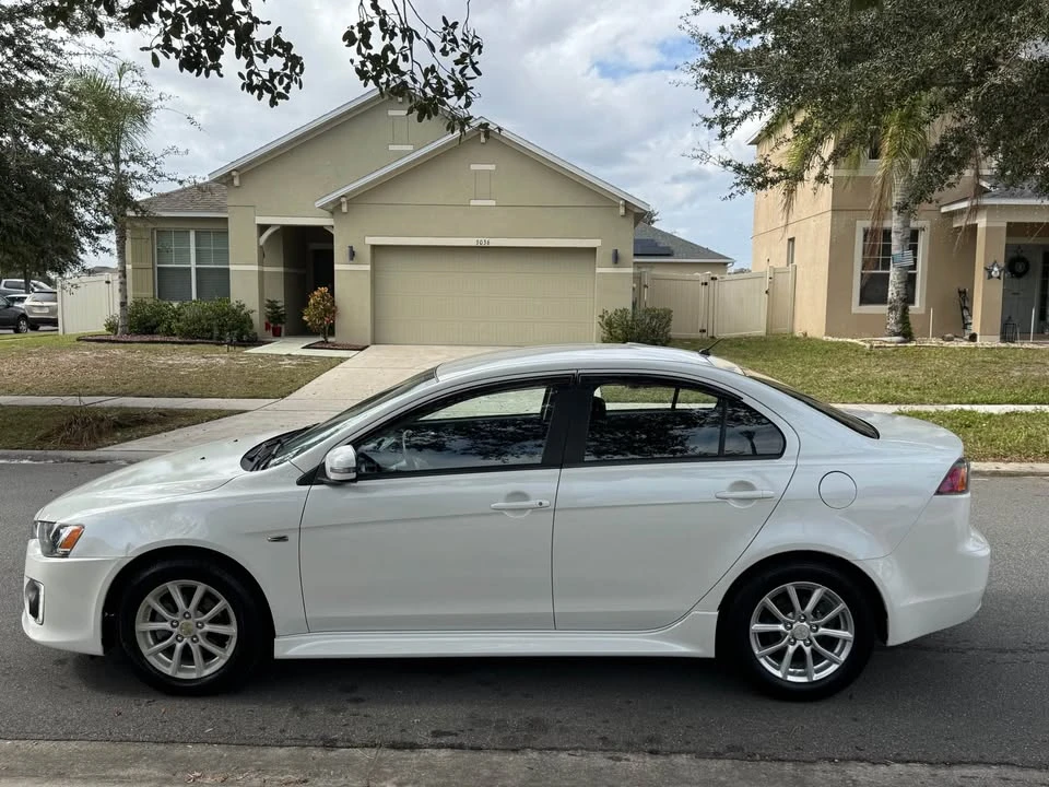 2016 Mitsubishi Lancer 10th Gen - Image 5 of 10