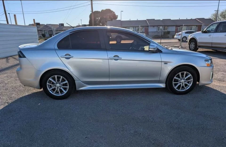 2016 Mitsubishi Lancer 9th Gen - Image 3 of 8