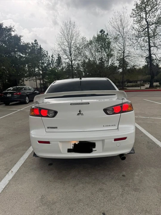 2016 Mitsubishi Lancer 9th Gen - Image 4 of 8