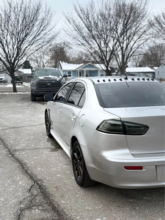 2016 Mitsubishi Lancer 10th Gen - Image 5 of 9
