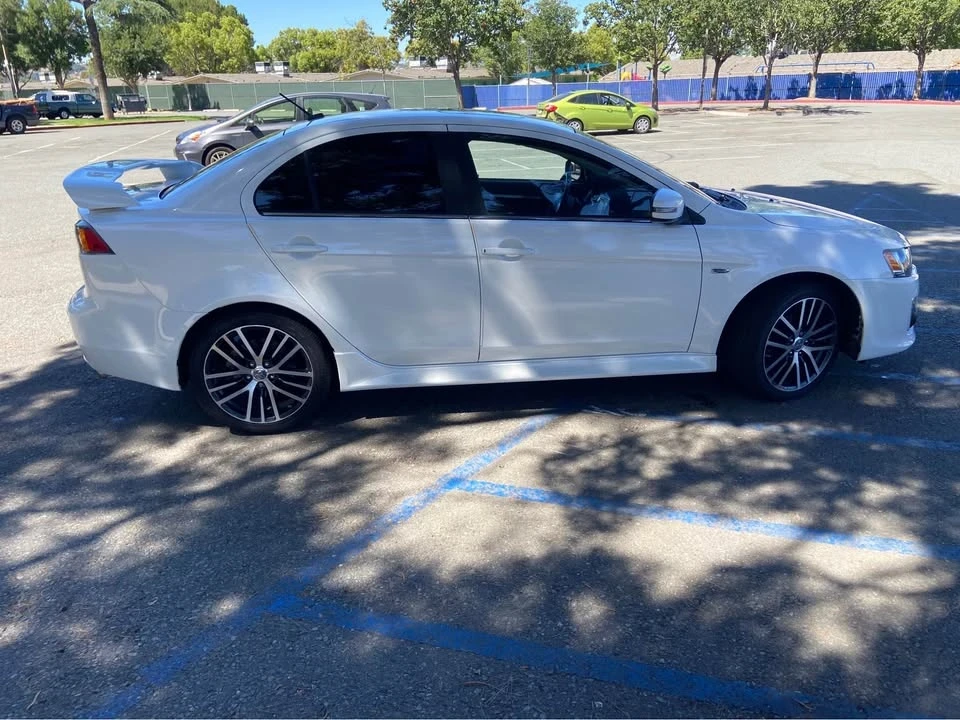 2016 Mitsubishi Lancer 10th Gen - Image 2 of 10