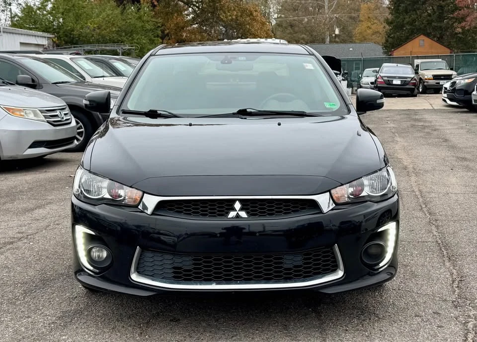 2016 Mitsubishi Lancer 10th Gen - Image 2 of 20