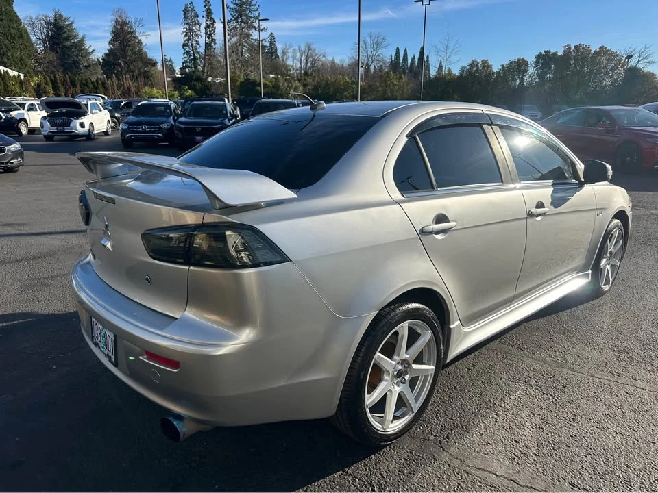 2016 Mitsubishi Lancer 10th Gen - Image 7 of 9