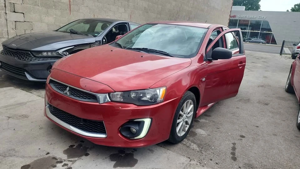 2016 Mitsubishi Lancer 10th Gen - Image 2 of 2