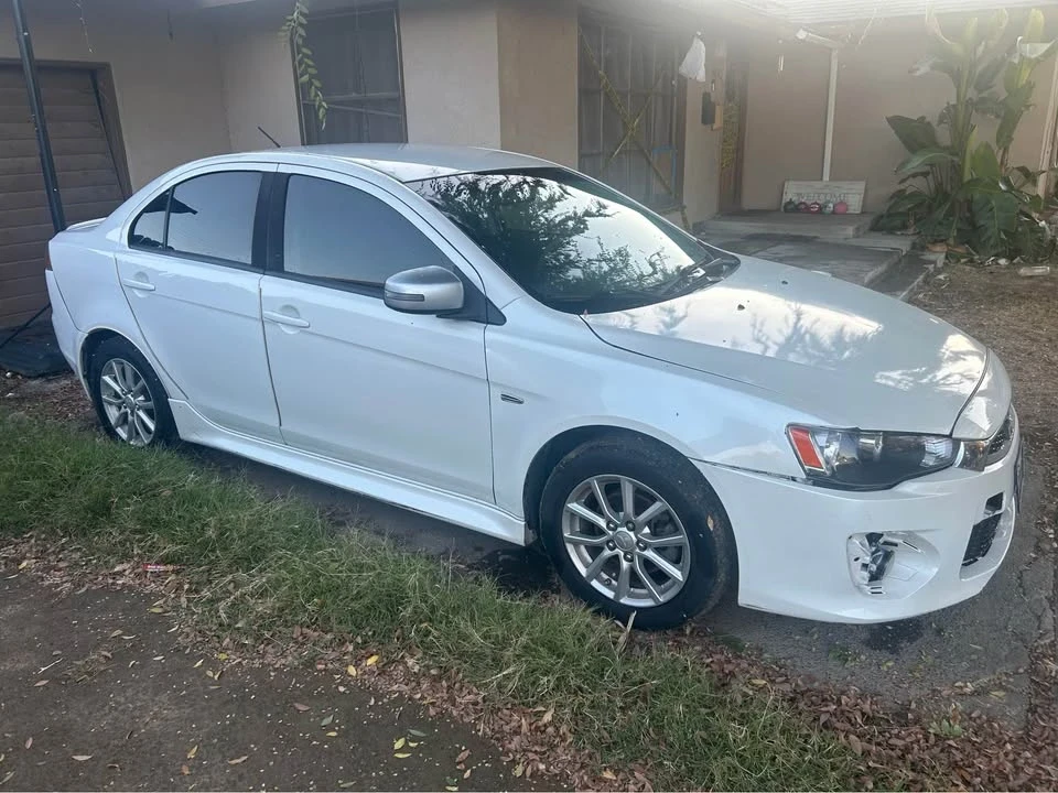 2016 Mitsubishi Lancer 10th Gen - Image 2 of 5