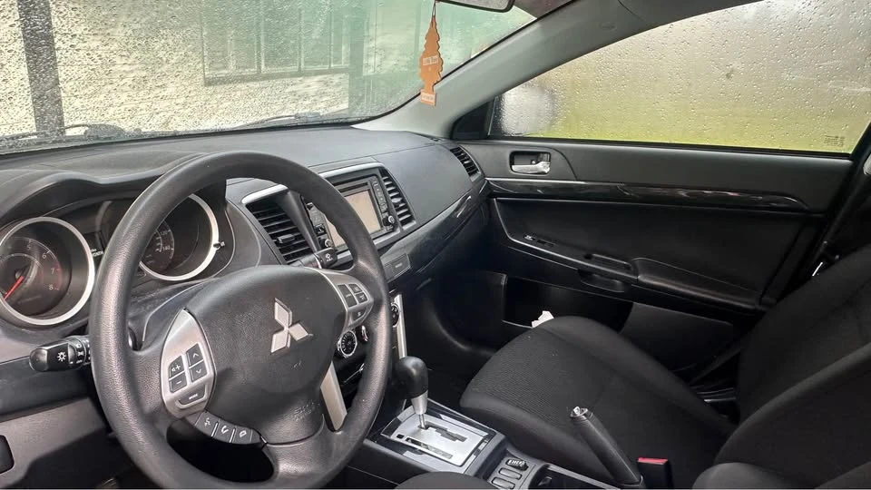 2016 Mitsubishi Lancer 10th Gen - Image 6 of 8