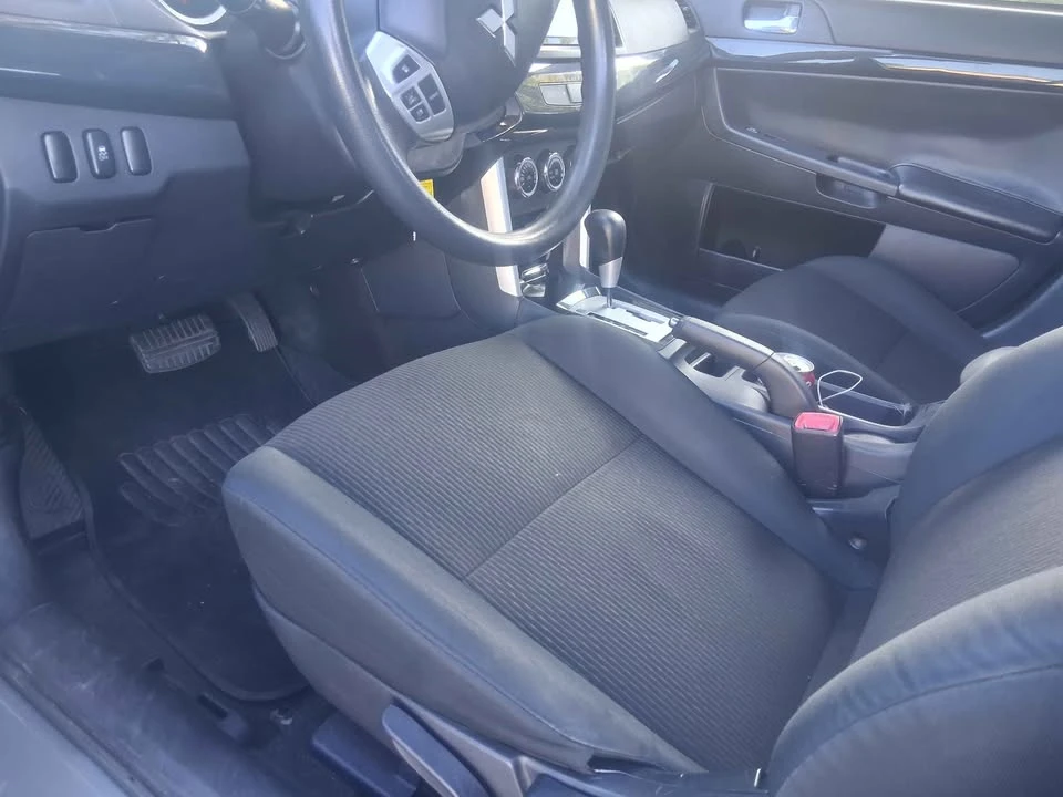 2016 Mitsubishi Lancer 10th Gen - Image 10 of 17