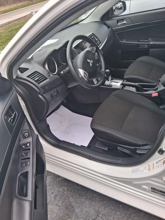 2016 Mitsubishi Lancer 9th Gen - Image 3 of 5