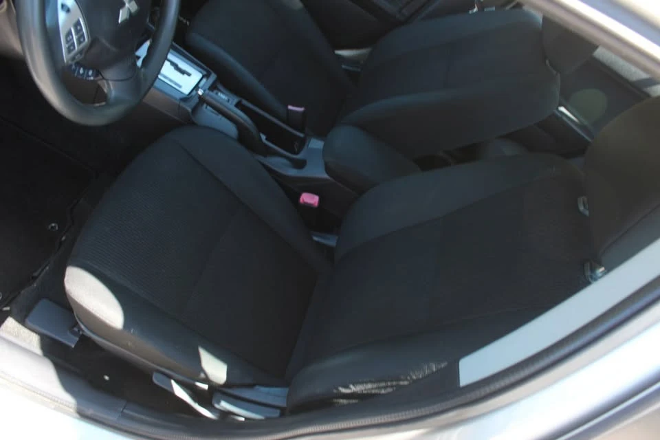2016 Mitsubishi Lancer 10th Gen - Image 13 of 20