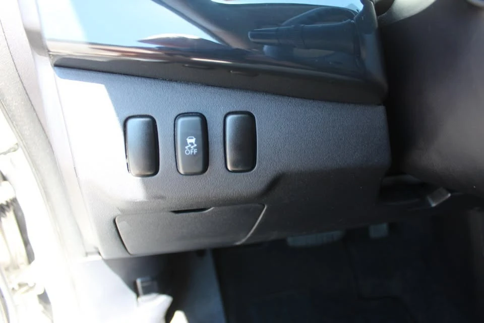 2016 Mitsubishi Lancer 10th Gen - Image 18 of 20