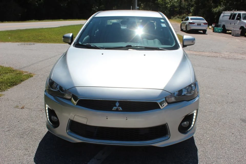 2016 Mitsubishi Lancer 10th Gen - Image 10 of 20