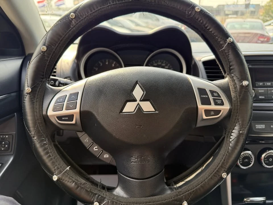 2016 Mitsubishi Lancer 10th Gen - Image 14 of 18
