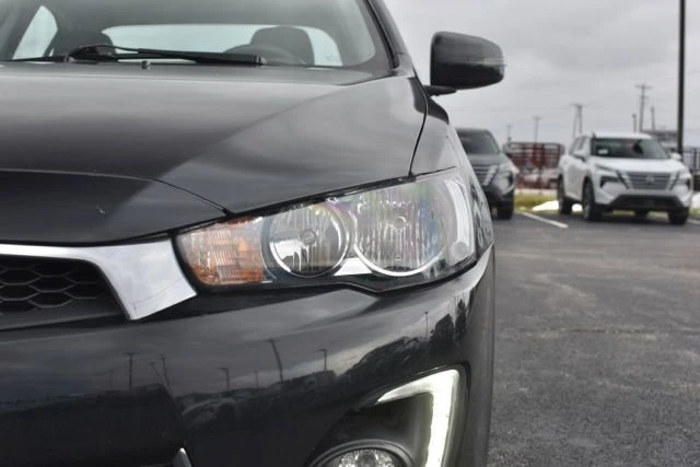 2016 Mitsubishi Lancer 10th Gen - Image 17 of 20
