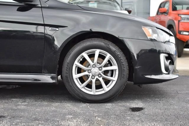 2016 Mitsubishi Lancer 10th Gen - Image 13 of 20