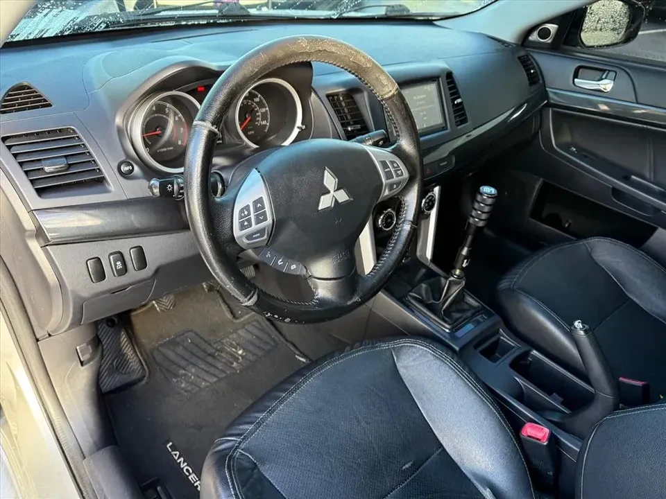 2016 Mitsubishi Lancer 10th Gen - Image 9 of 14