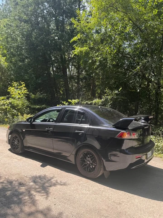 2016 Mitsubishi Lancer 10th Gen - Image 9 of 10