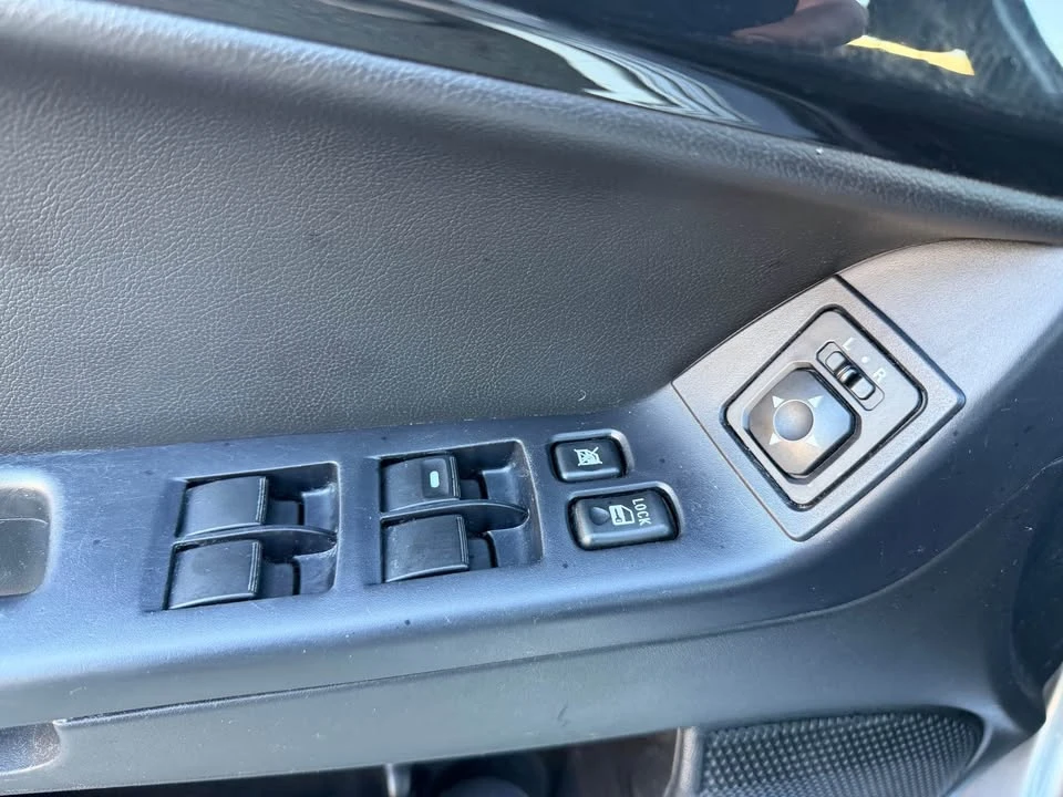 2016 Mitsubishi Lancer 9th Gen - Image 14 of 17
