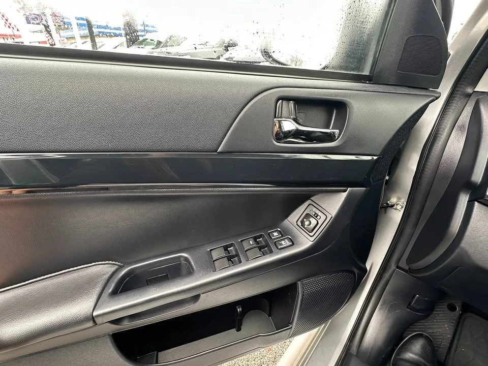 2016 Mitsubishi Lancer 10th Gen - Image 15 of 19