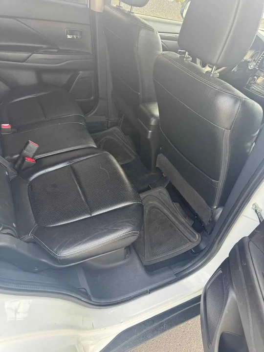 2016 Mitsubishi Outlander - Image 12 of 20